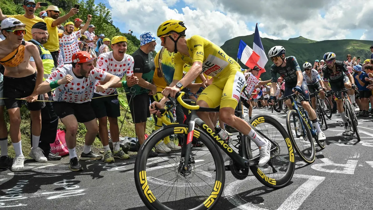 Tadej Pogacar y Jonas Vingegaard en el Tour de Francia