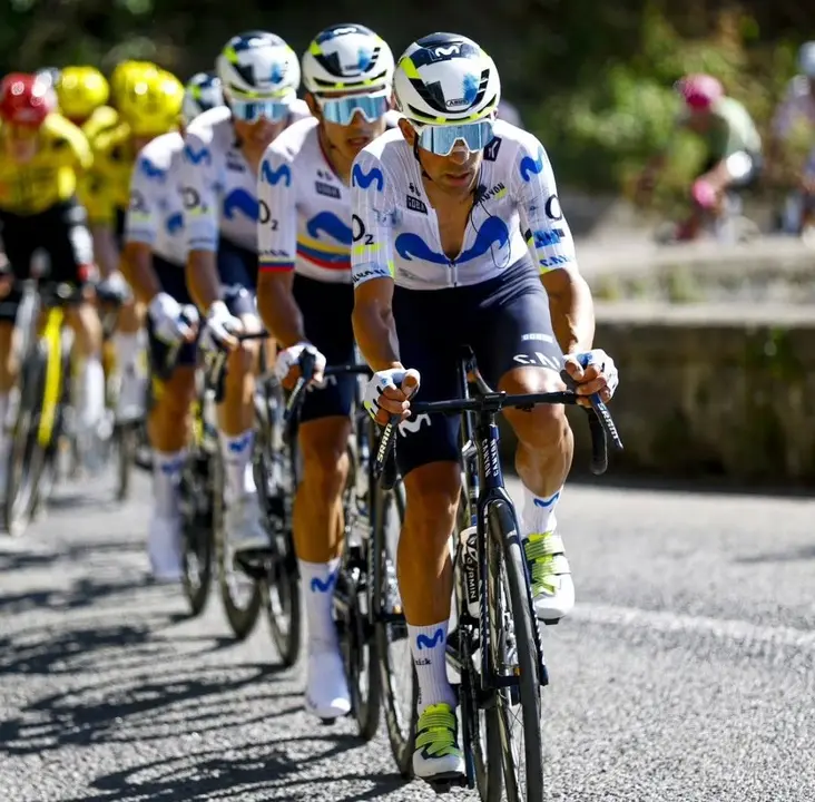 Ciclistas del Movistar en el Giro de Italia 2026