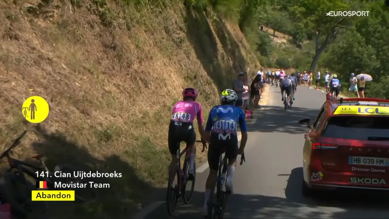 Cian Uijtdebroeks se retira en la ascensi&oacute;n del Tourmalet en el Tour de Francia 2026