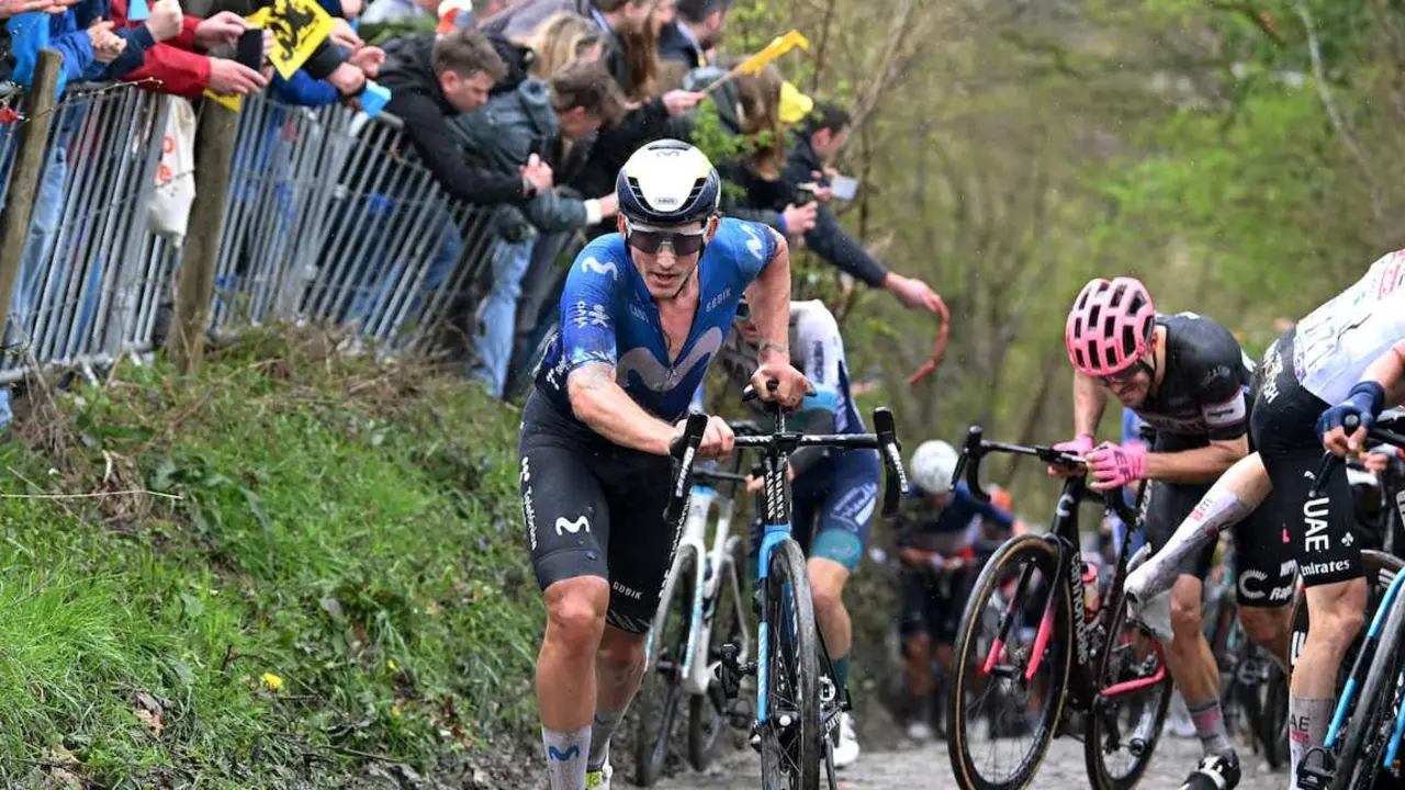 Iv&aacute;n Garc&iacute;a Cortina en el Tour de Flandes