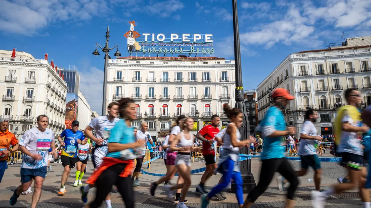 Corredores en el Marat&oacute;n de Madrid.