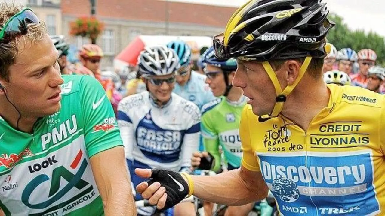 Thor Hushovd y Lance Armstrong en el Tour de Francia de 2005