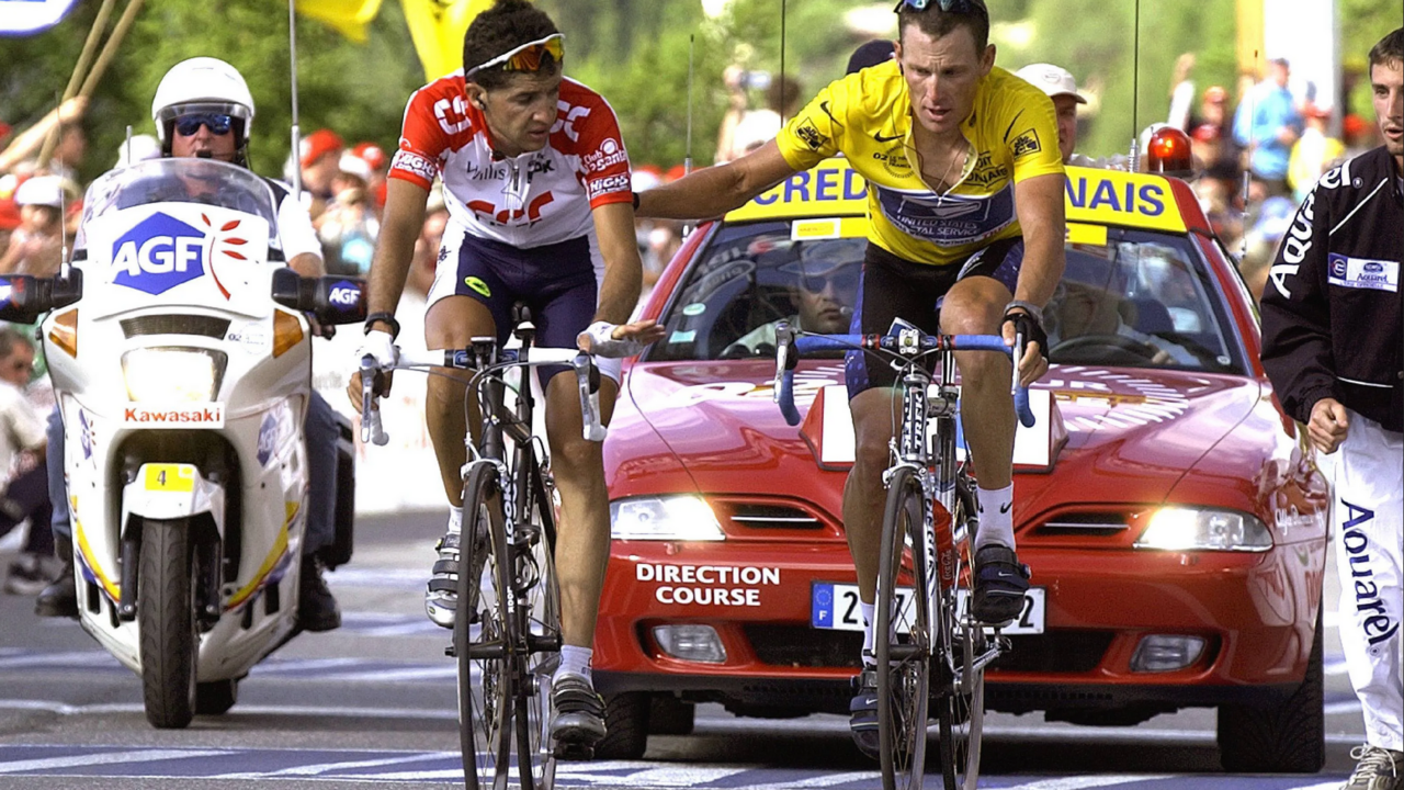 Carlos Sastre y Lance Armstrong en el Tour de Francia