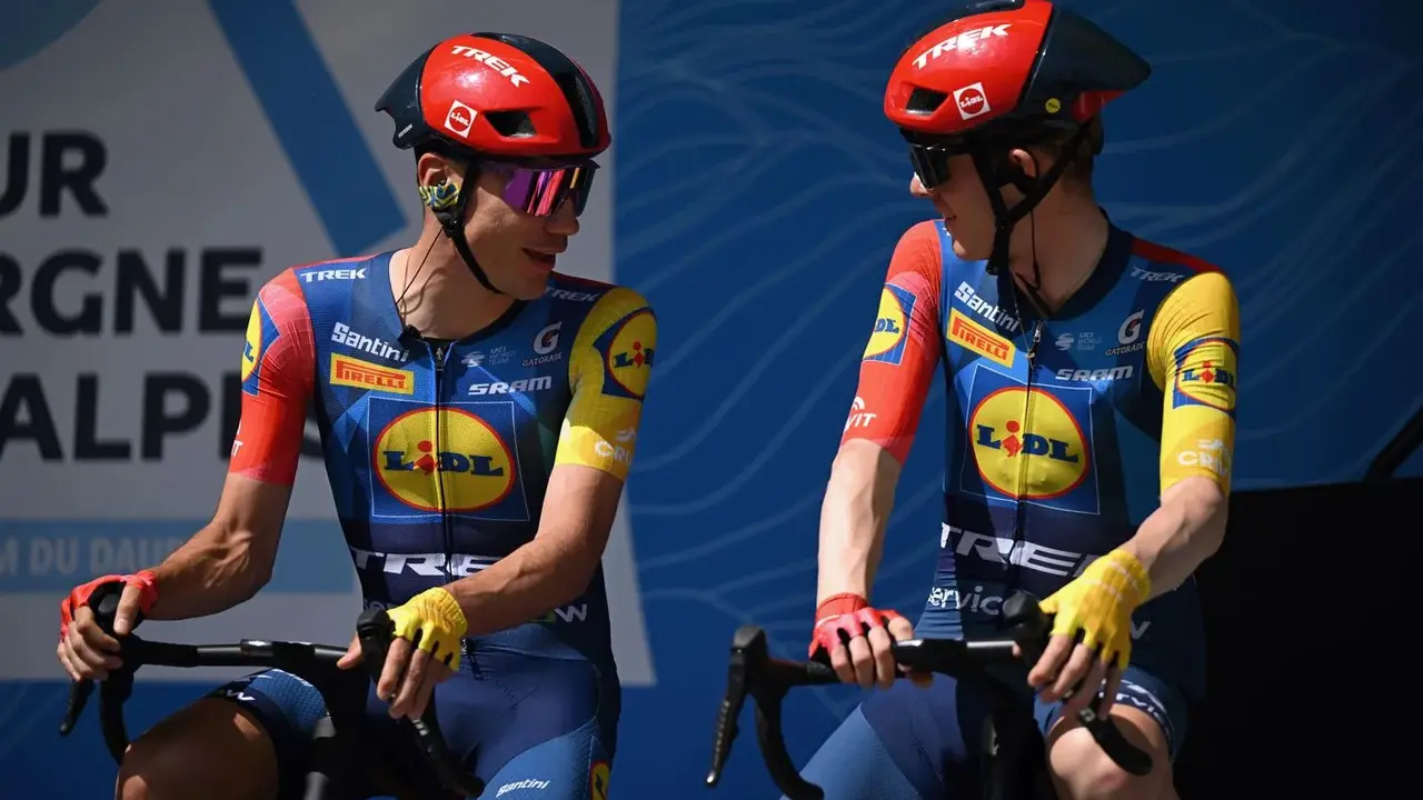 Mattias Skjelmose y Juan Ayuso