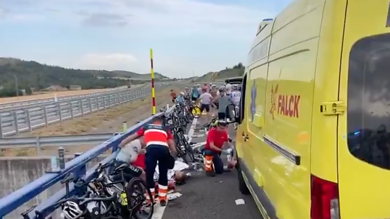 Accidente masivo en la Quebrantahuesos 2026
