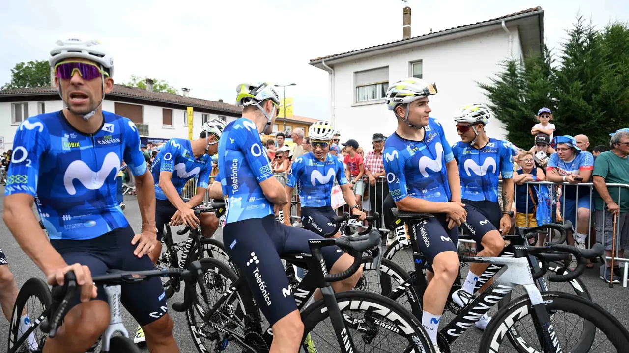 Los ciclistas del Movistar en el Tour de Francia 2026